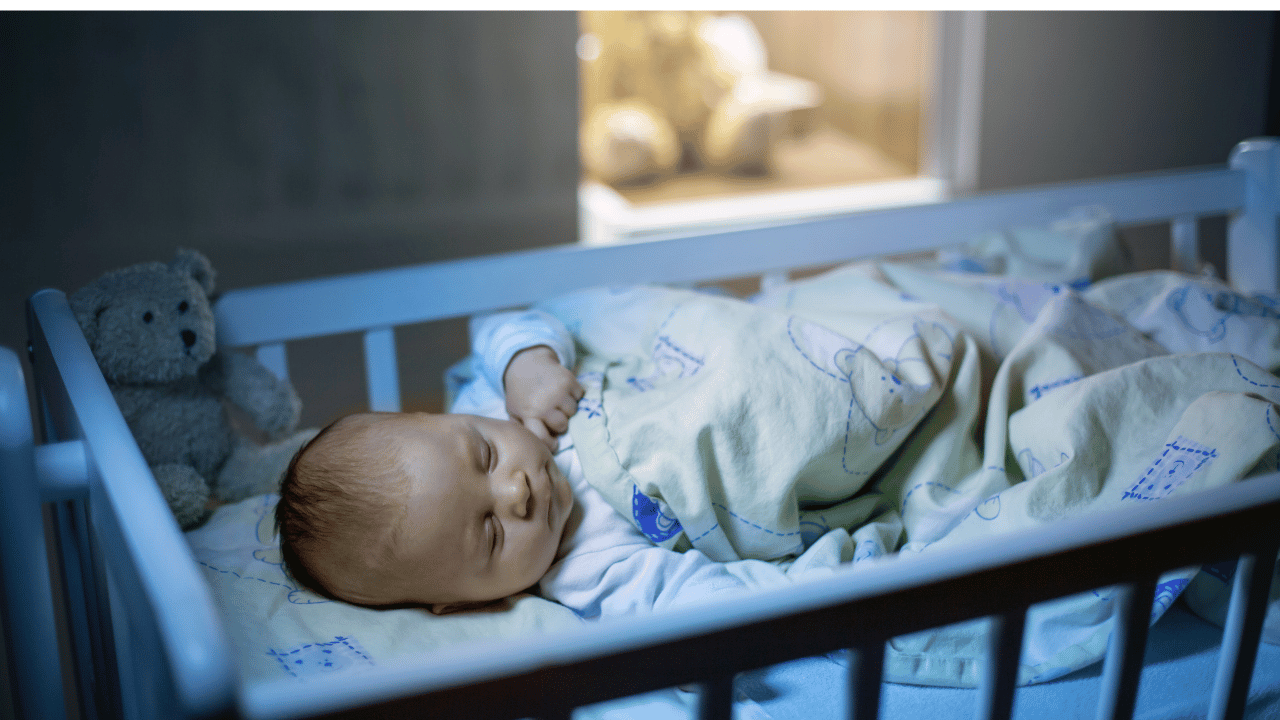 10 Tips To Tackle The "Baby Won't Sleep In Crib" Mystery